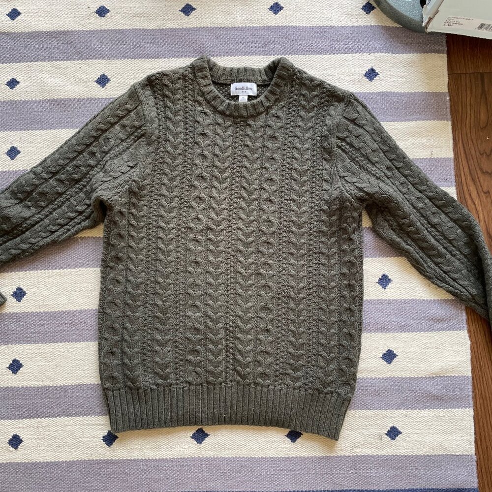 Men's Goodfellow Green Cable Knit Sweater (Like New) Size Medium